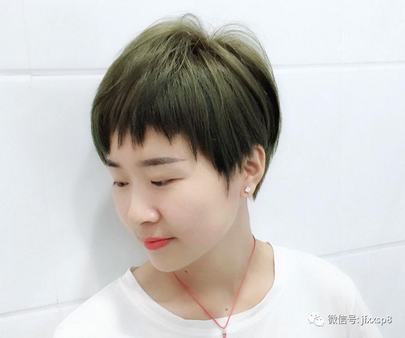 2019最新款短发图片，展现变化之美与自信成就的力量